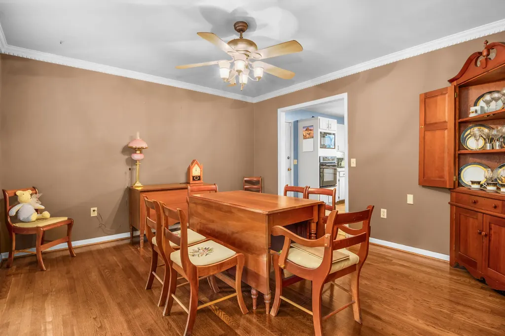 102 Dogwood Trail London KY 40741