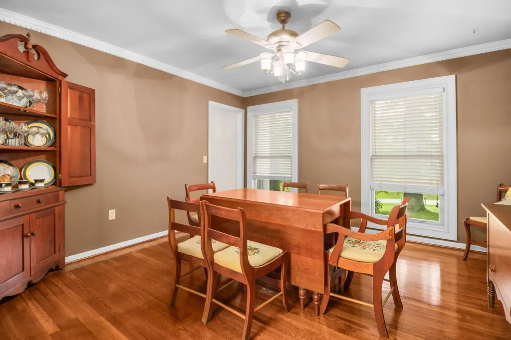 102 Dogwood Trail London KY 40741