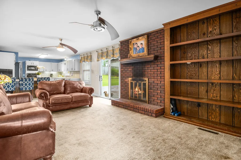 102 Dogwood Trail London KY 40741