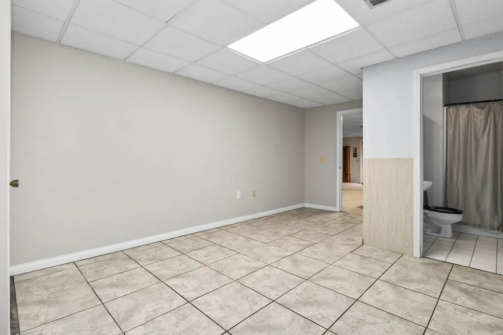 102 Dogwood Trail London KY 40741