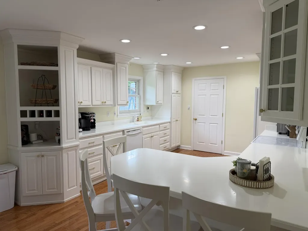 168 Geneva Avenue Irvine KY 40336