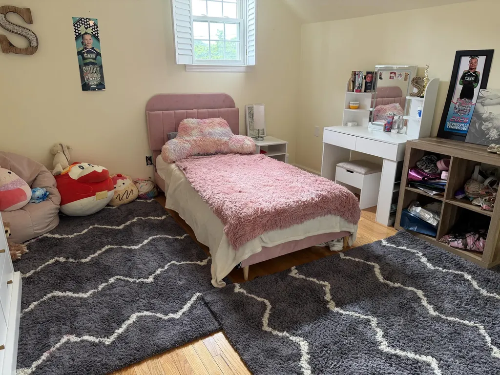 168 Geneva Avenue Irvine KY 40336