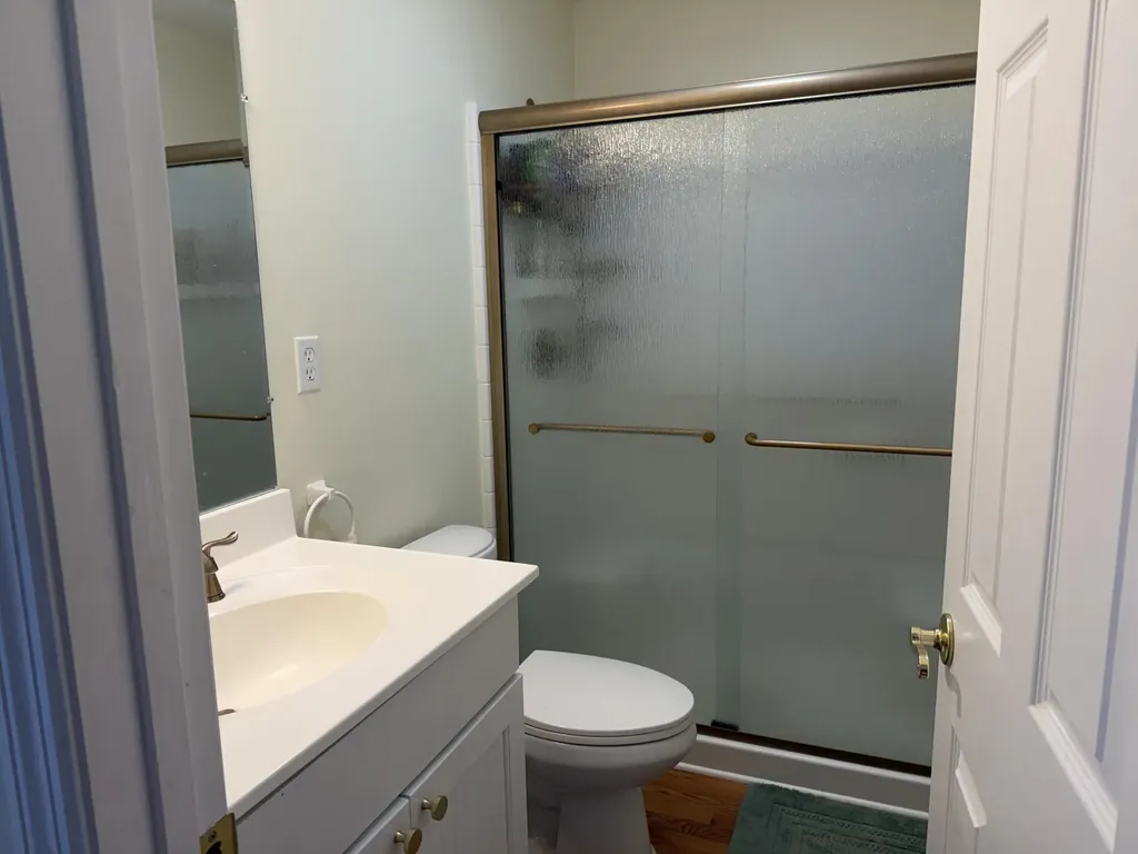 168 Geneva Avenue Irvine KY 40336