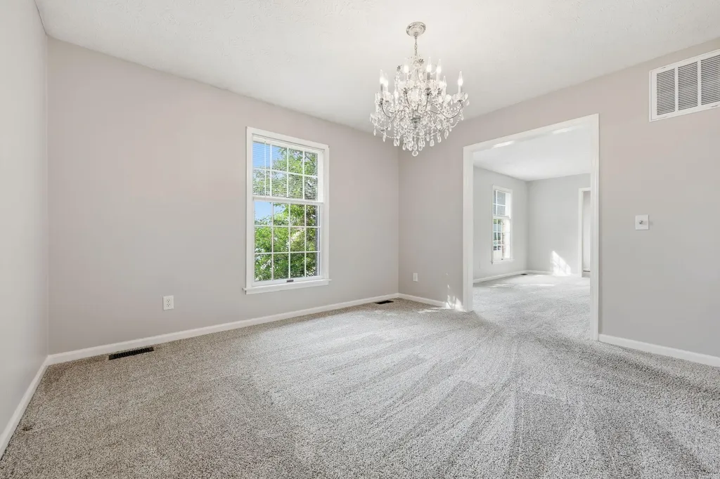 250 Savannah Drive Nicholasville KY 40356