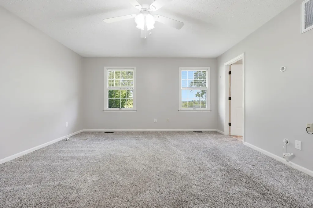 250 Savannah Drive Nicholasville KY 40356