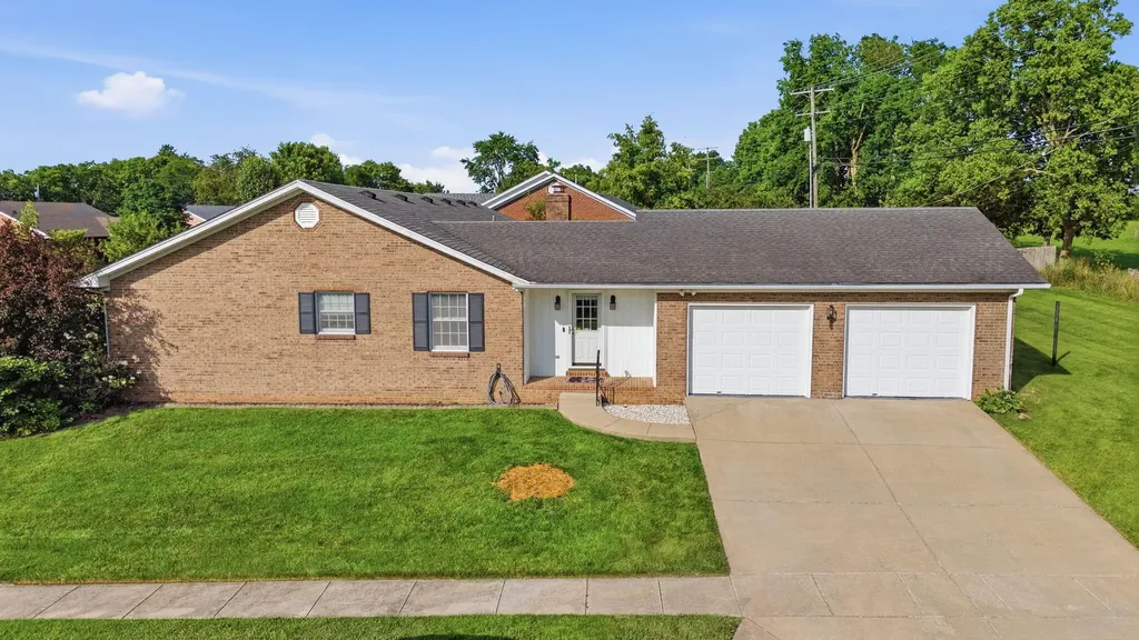 250 Savannah Drive Nicholasville KY 40356