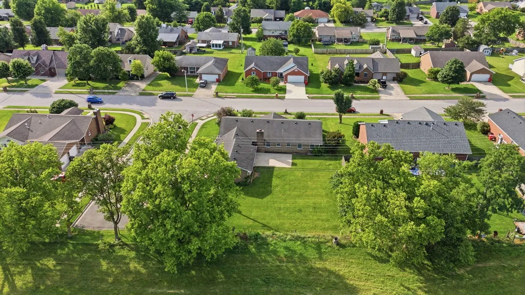 250 Savannah Drive Nicholasville KY 40356