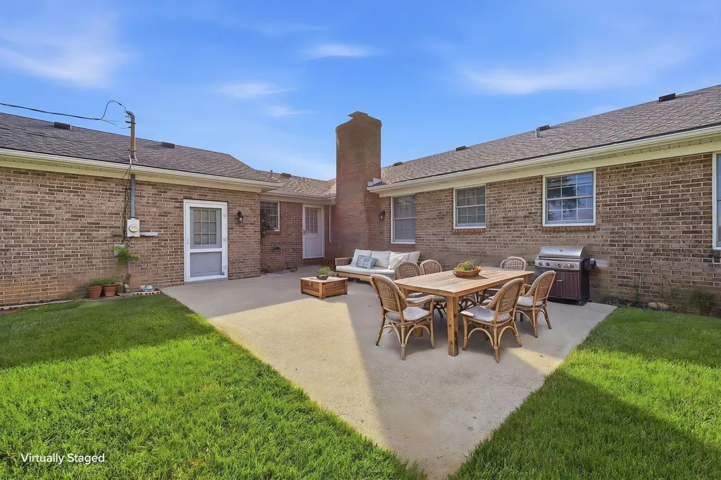 250 Savannah Drive Nicholasville KY 40356