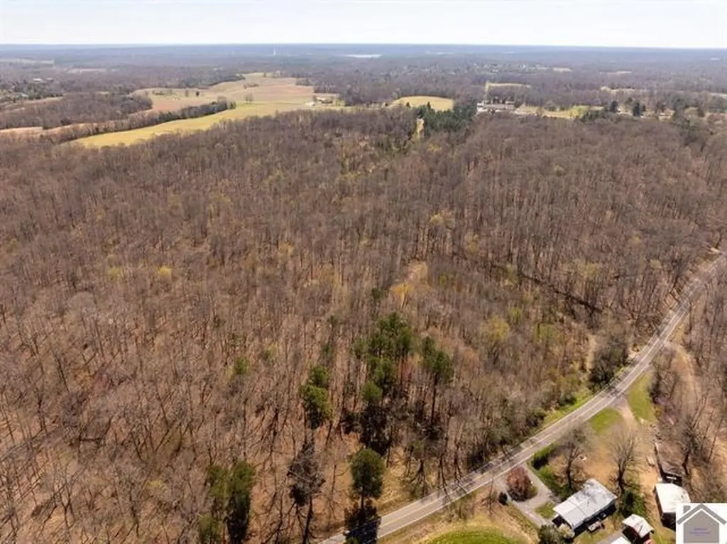 206 Stonebrook Lane Benton KY 42025