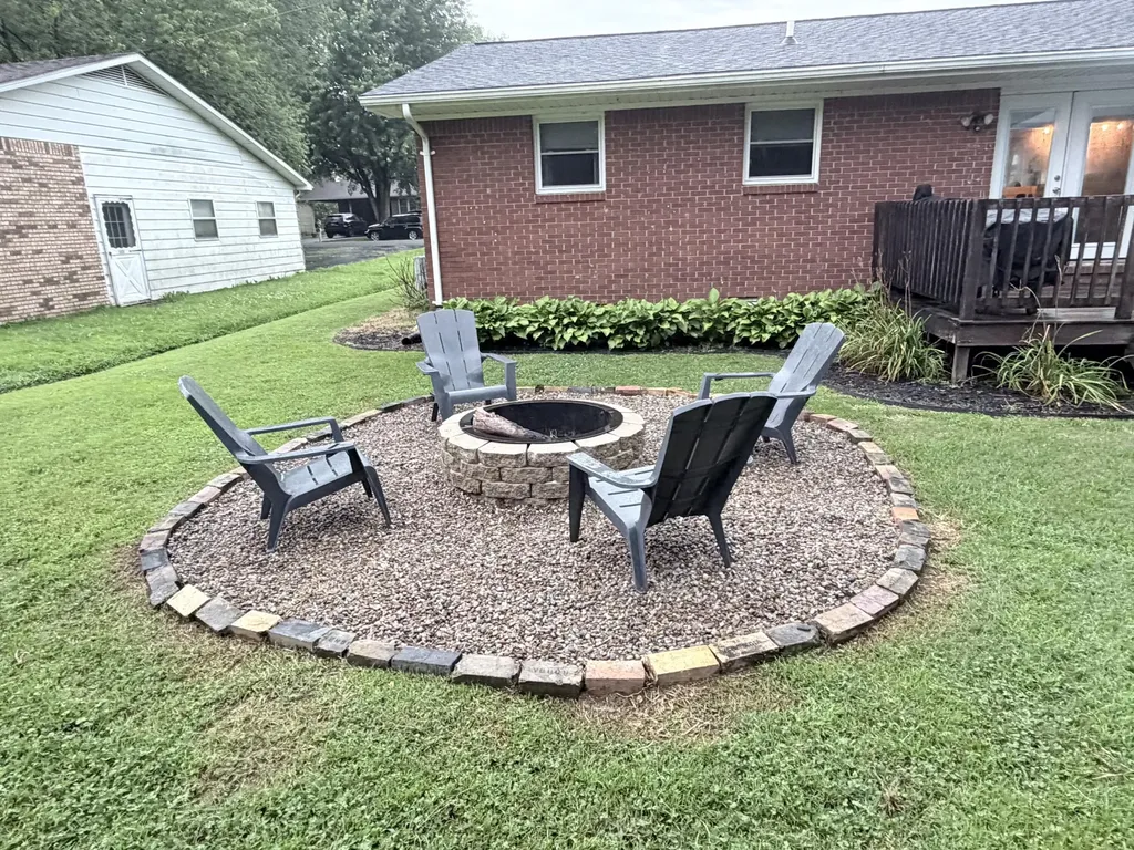 1401 Mimosa Lane Benton KY 42025