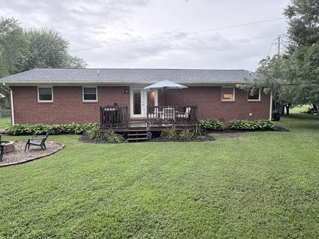 1401 Mimosa Lane Benton KY 42025