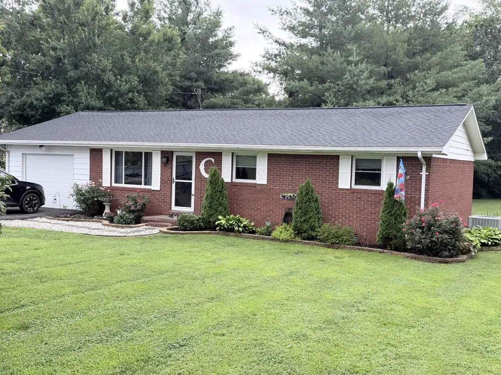 1401 Mimosa Lane Benton KY 42025