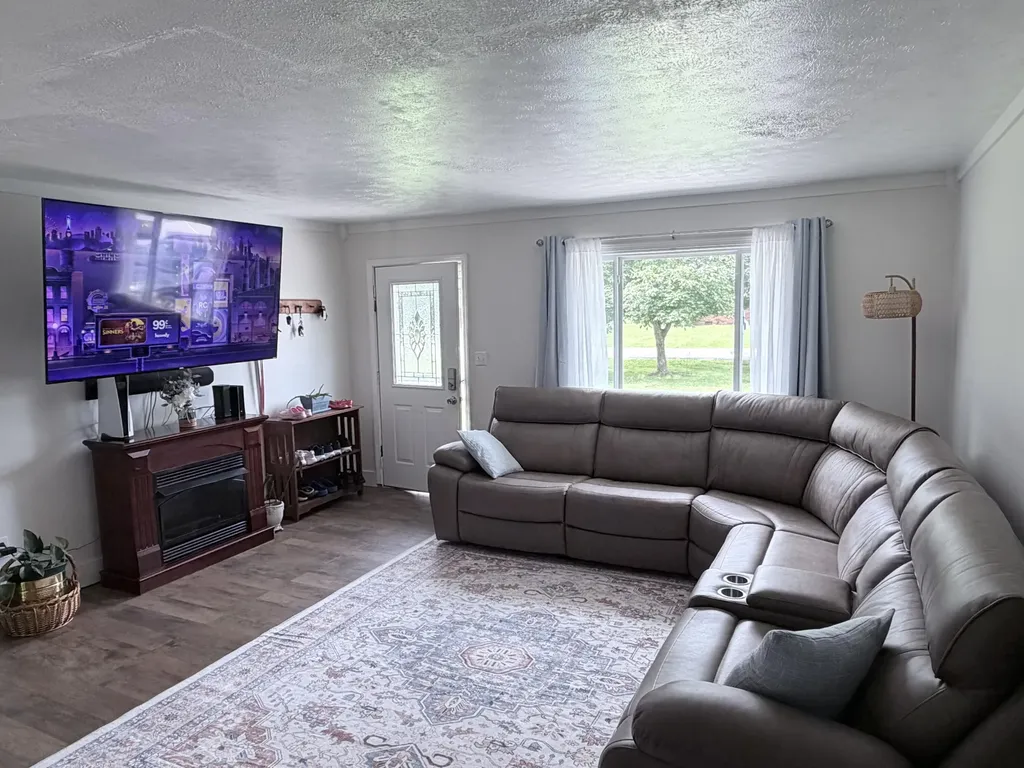1401 Mimosa Lane Benton KY 42025