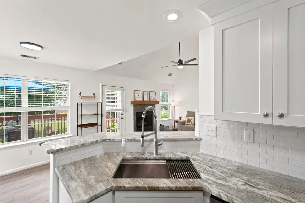 181 Mason Springs Drive Nicholasville KY 40356