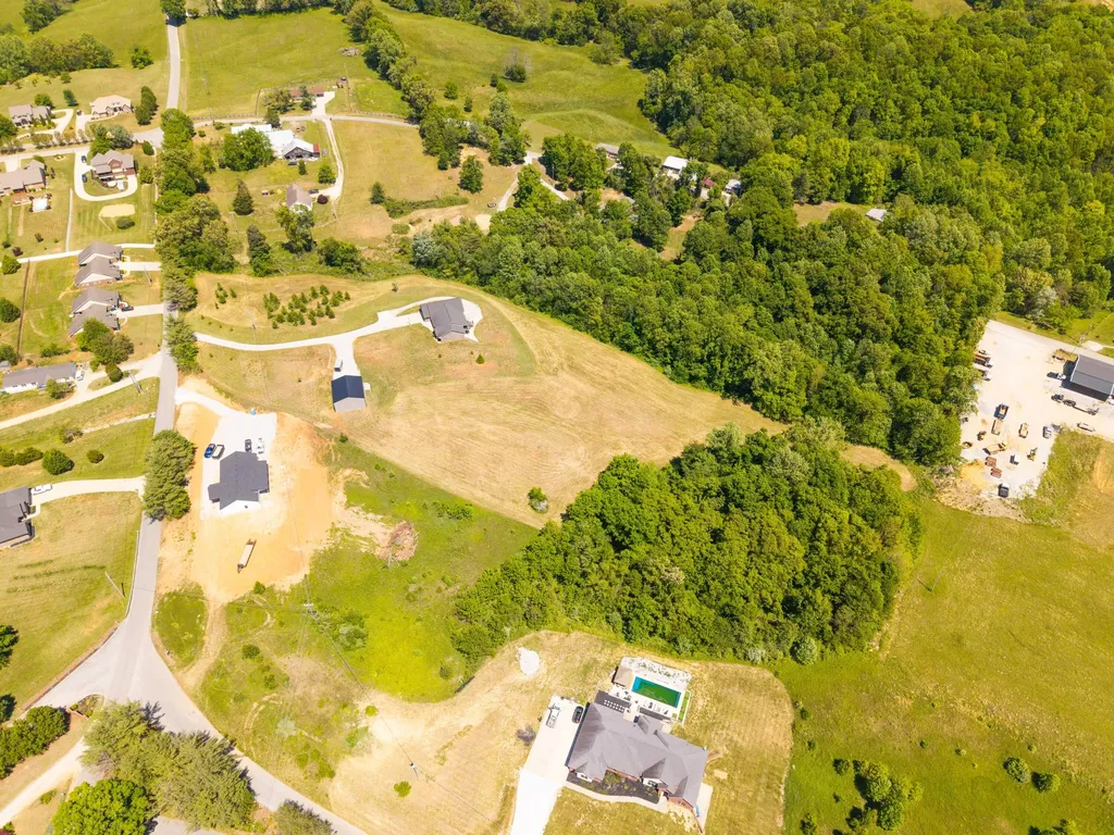 525 Slate Branch Spur Somerset KY 42503