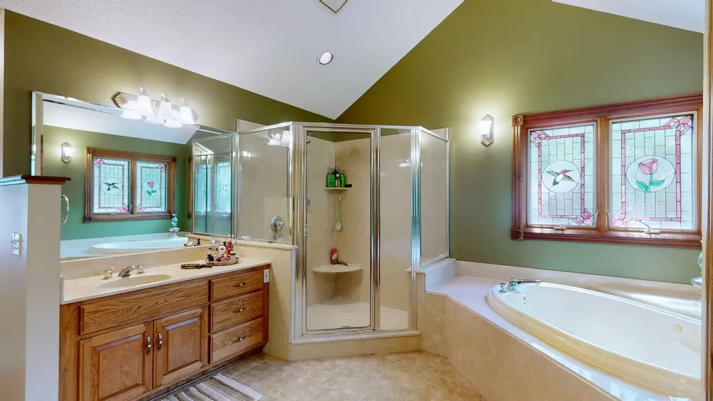 81 Woodridge Lane Murray KY 42071