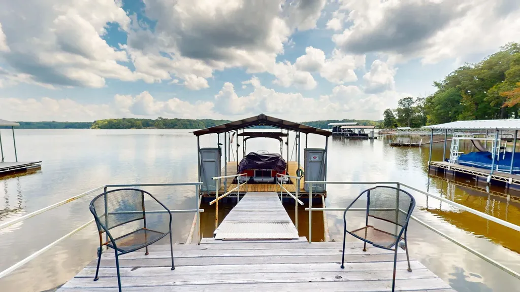 81 Woodridge Lane Murray KY 42071