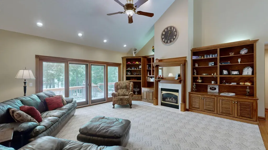 81 Woodridge Lane Murray KY 42071