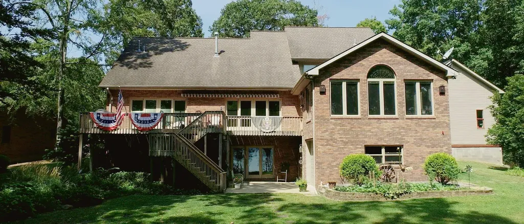81 Woodridge Lane Murray KY 42071