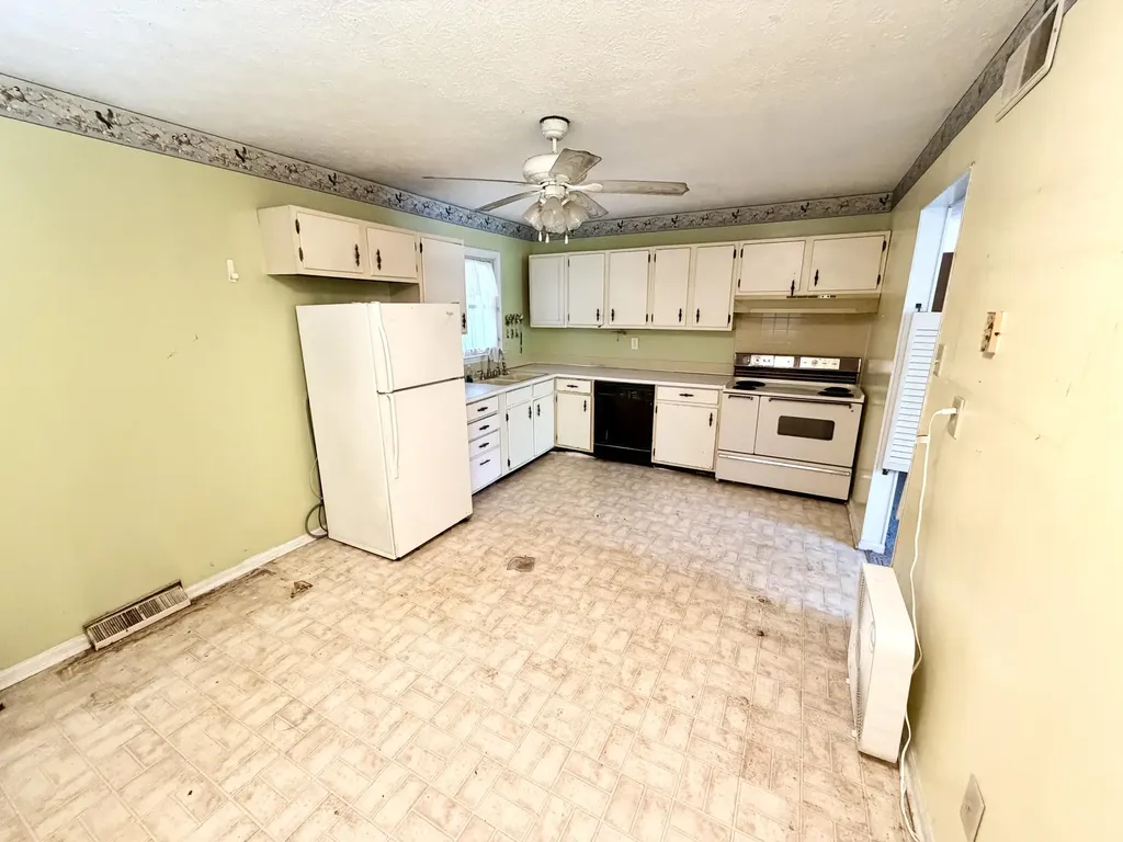 218 Independence Court Georgetown KY 40324