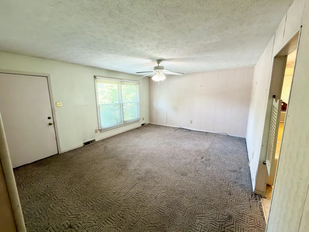 218 Independence Court Georgetown KY 40324