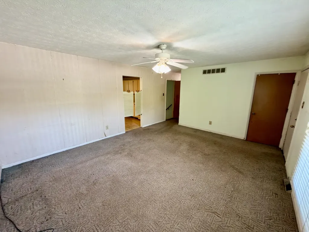 218 Independence Court Georgetown KY 40324