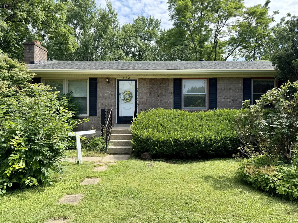 218 Independence Court Georgetown KY 40324