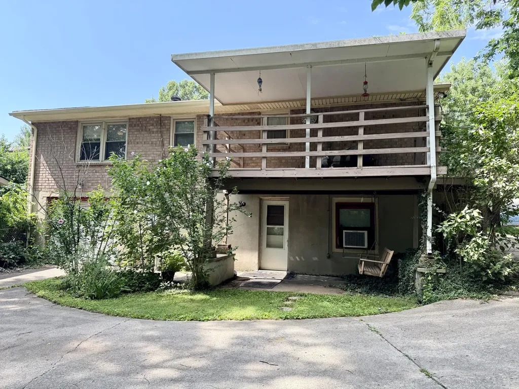 218 Independence Court Georgetown KY 40324