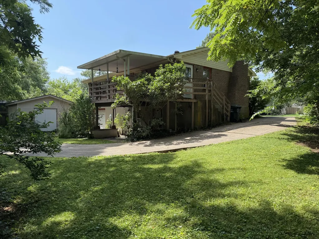 218 Independence Court Georgetown KY 40324