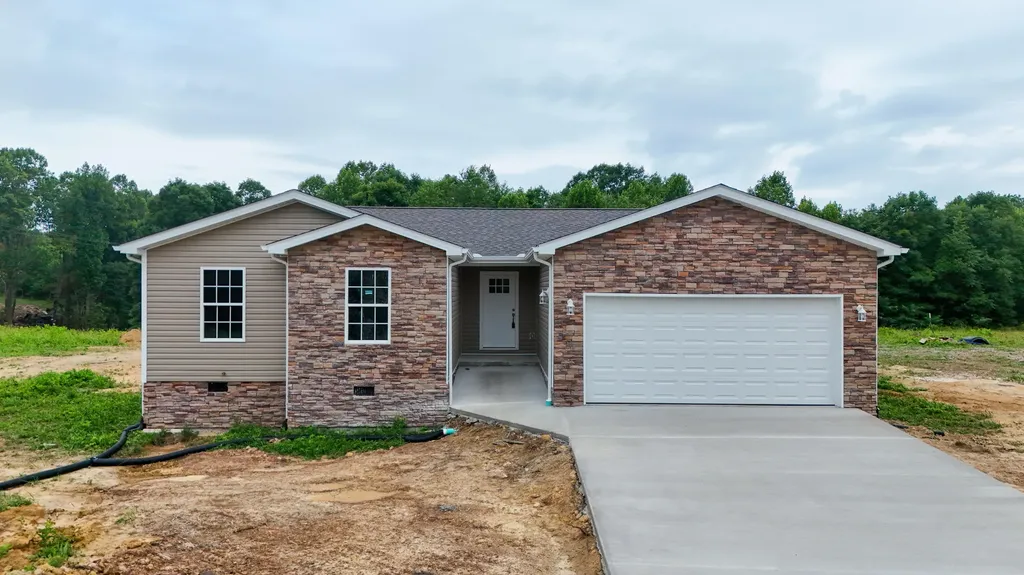 140 Devils Neck Road Corbin KY 40701