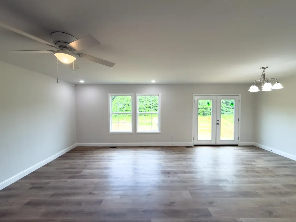 140 Devils Neck Road Corbin KY 40701