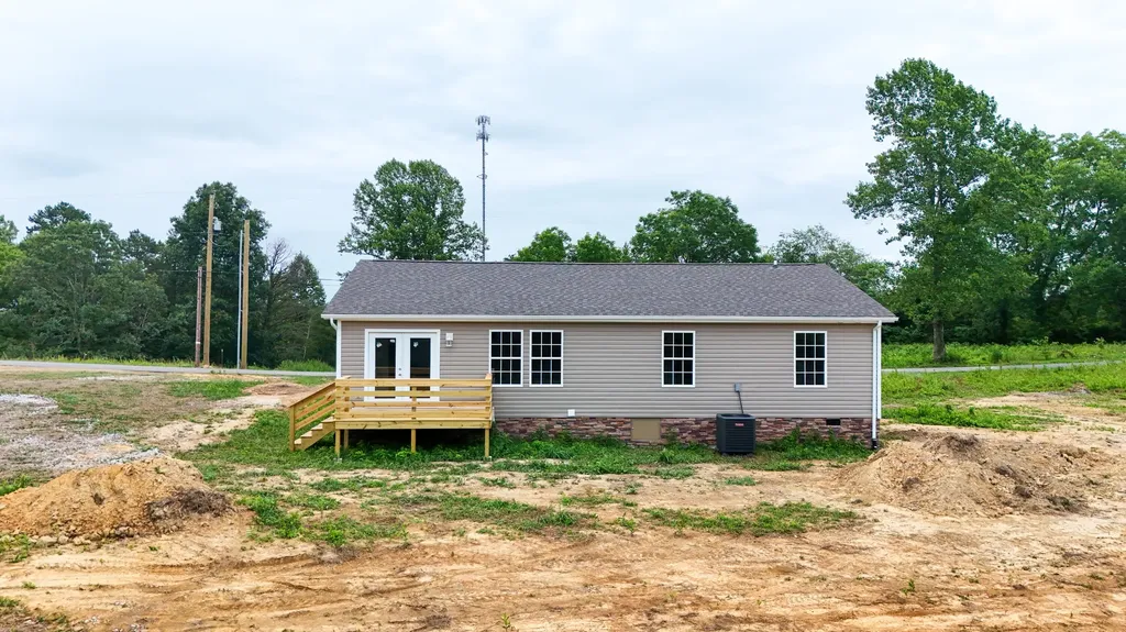 140 Devils Neck Road Corbin KY 40701