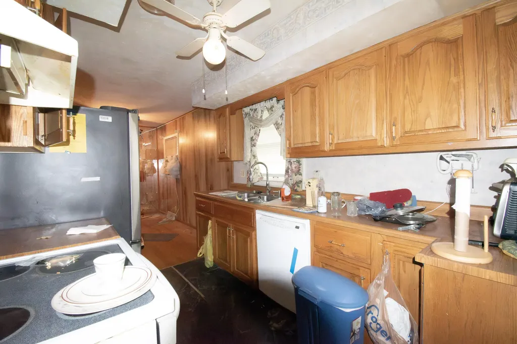 16 Virginia Avenue Winchester KY 40391