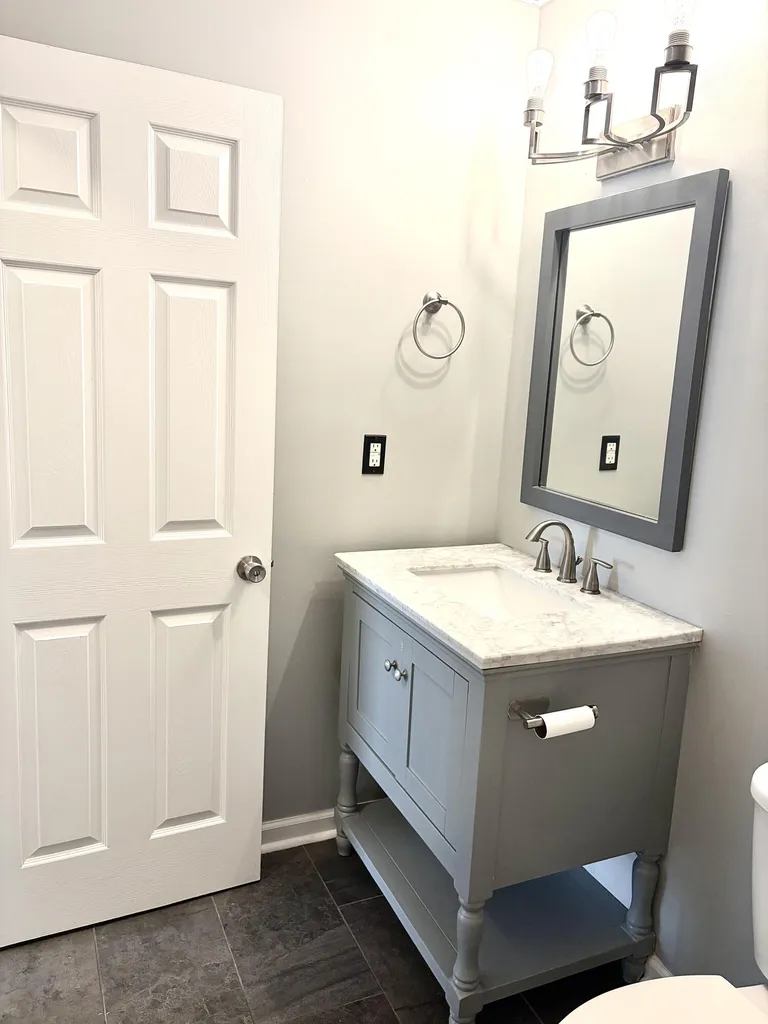 2692 Michelle Park Lexington KY 40511