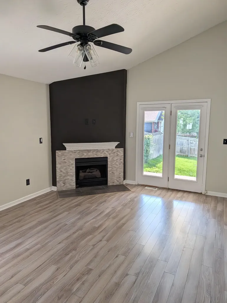 2692 Michelle Park Lexington KY 40511