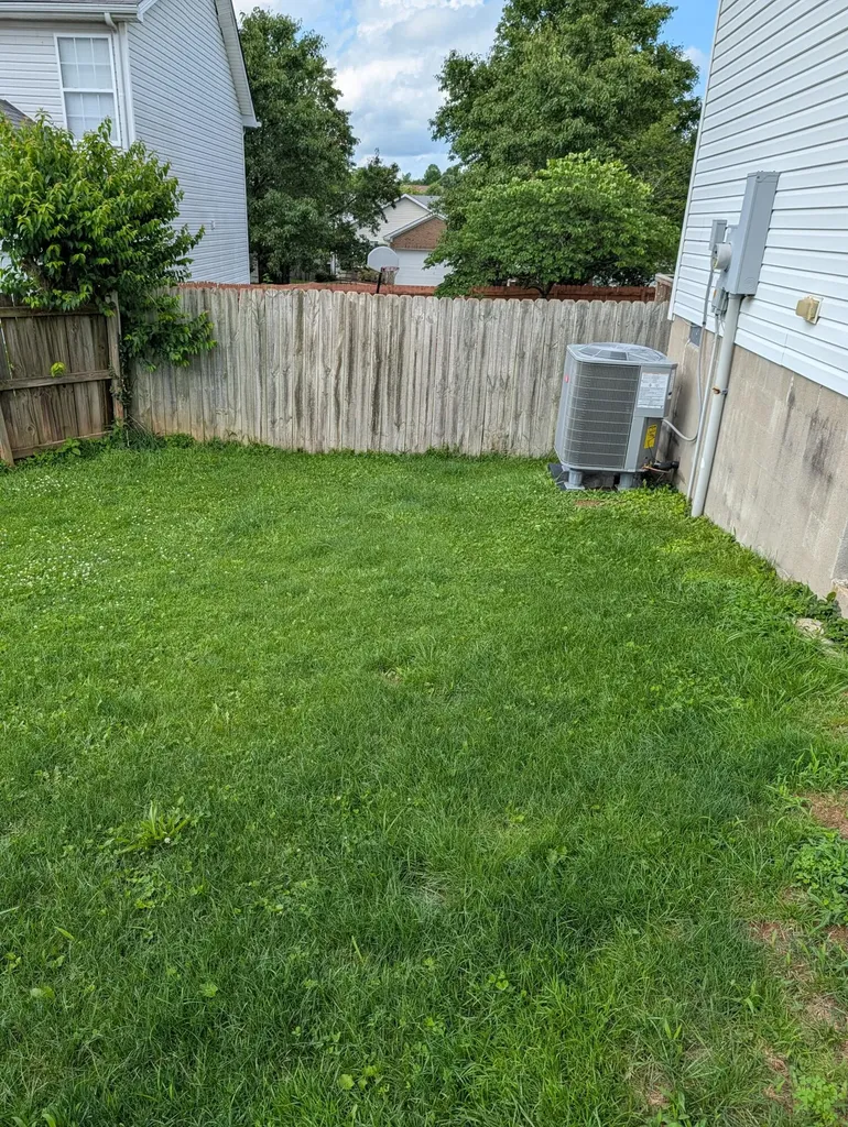 2692 Michelle Park Lexington KY 40511