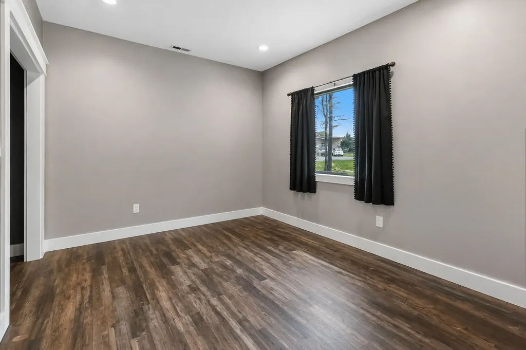 106 Airport Road Jamestown KY 42629