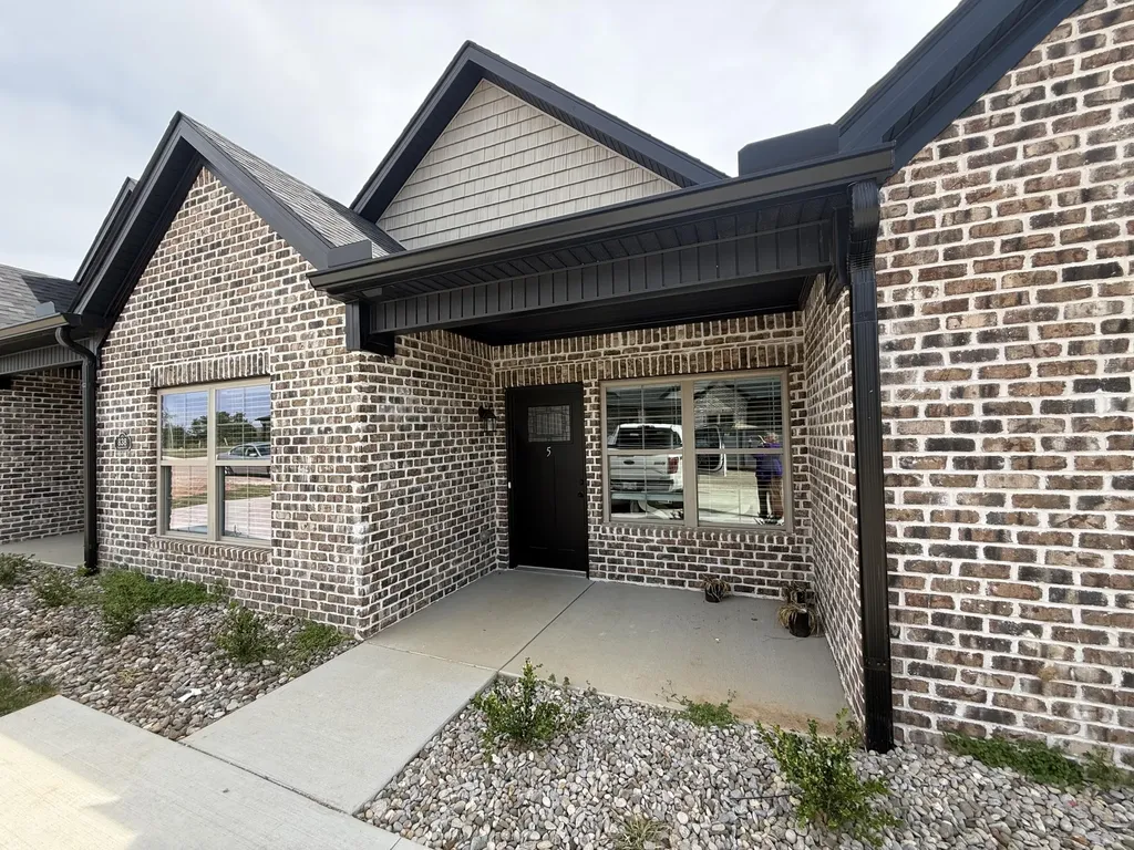 842 Ridgewood Drive Berea KY 40403
