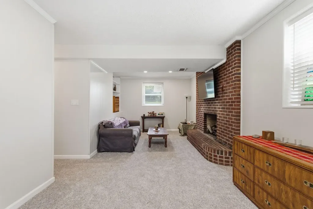 3343 Sutherland Drive Lexington KY 40517