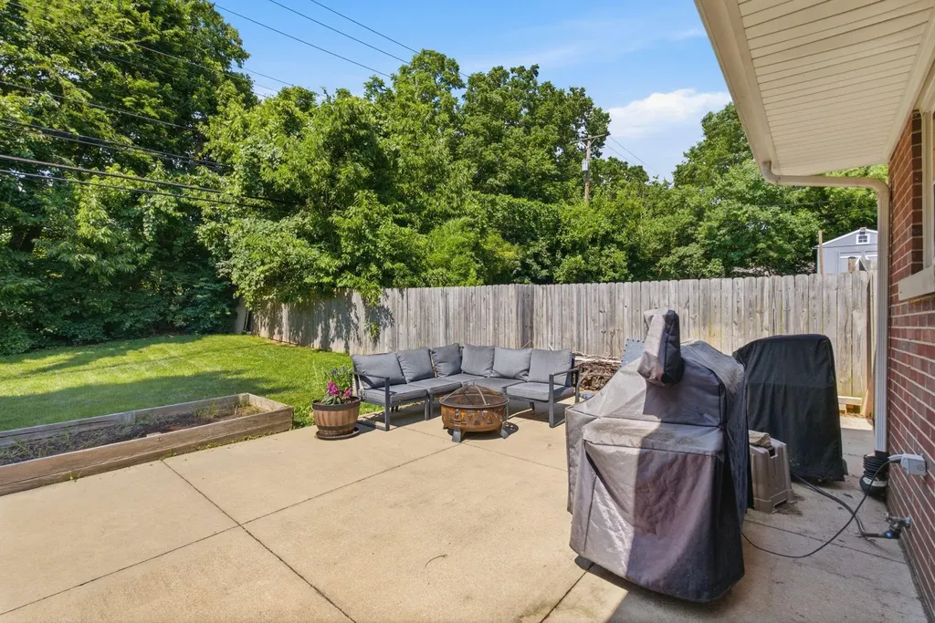 3343 Sutherland Drive Lexington KY 40517