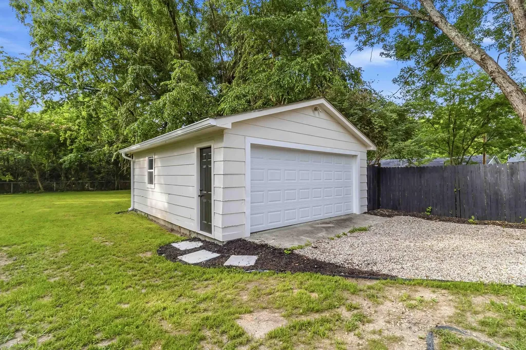 109 Elm Street Berea KY 40403