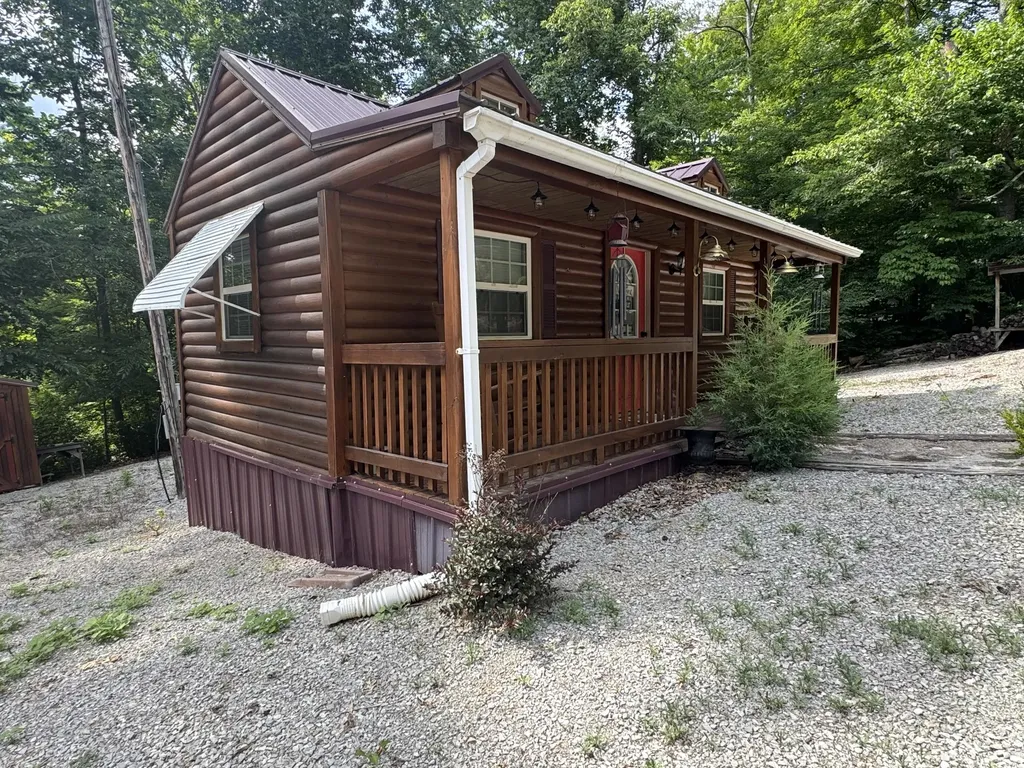 65 Mulberry Drive Burnside KY 42519