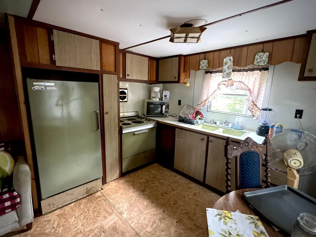 65 Mulberry Drive Burnside KY 42519