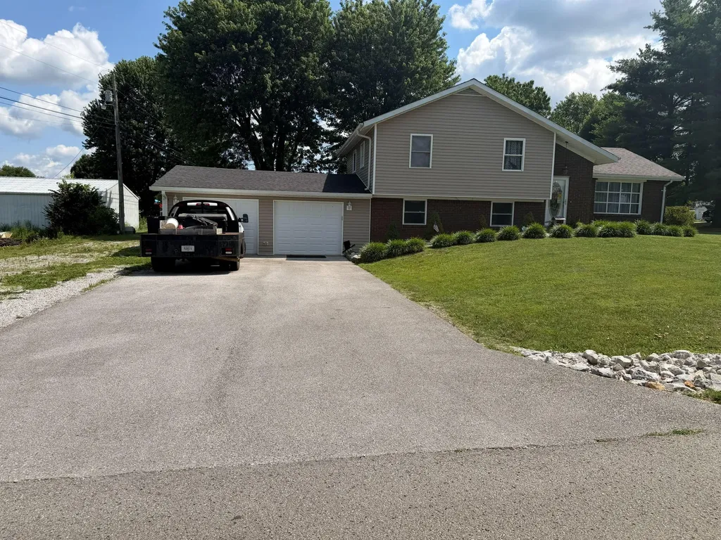 111 Guinn Drive Monticello KY 42633