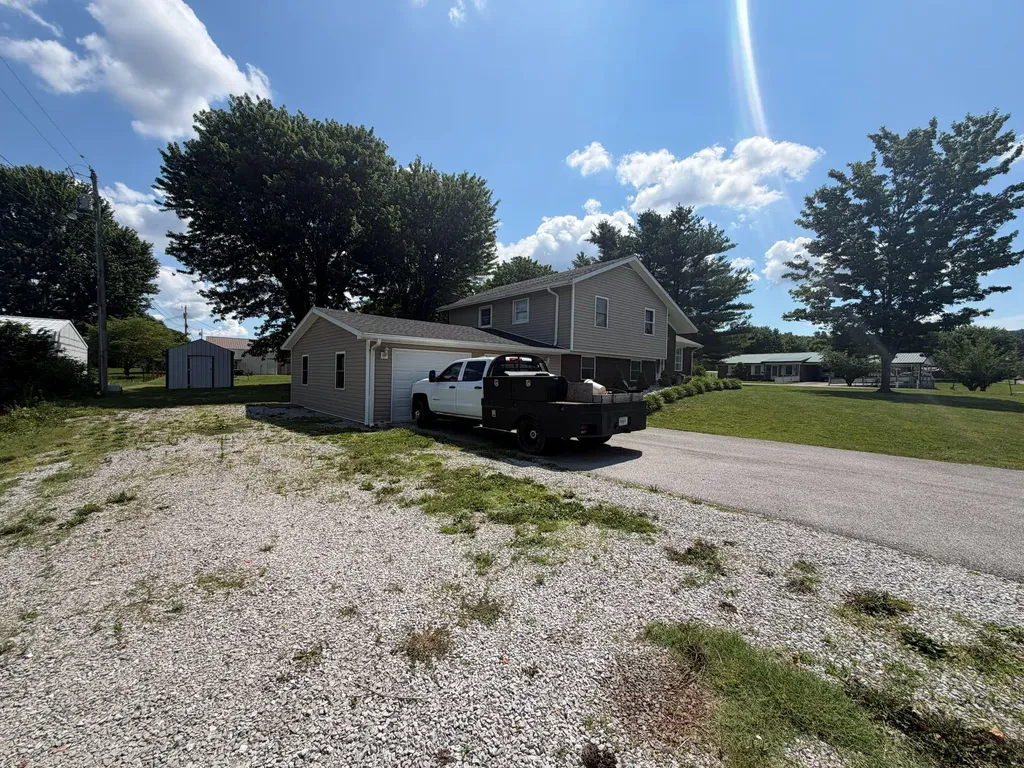 111 Guinn Drive Monticello KY 42633