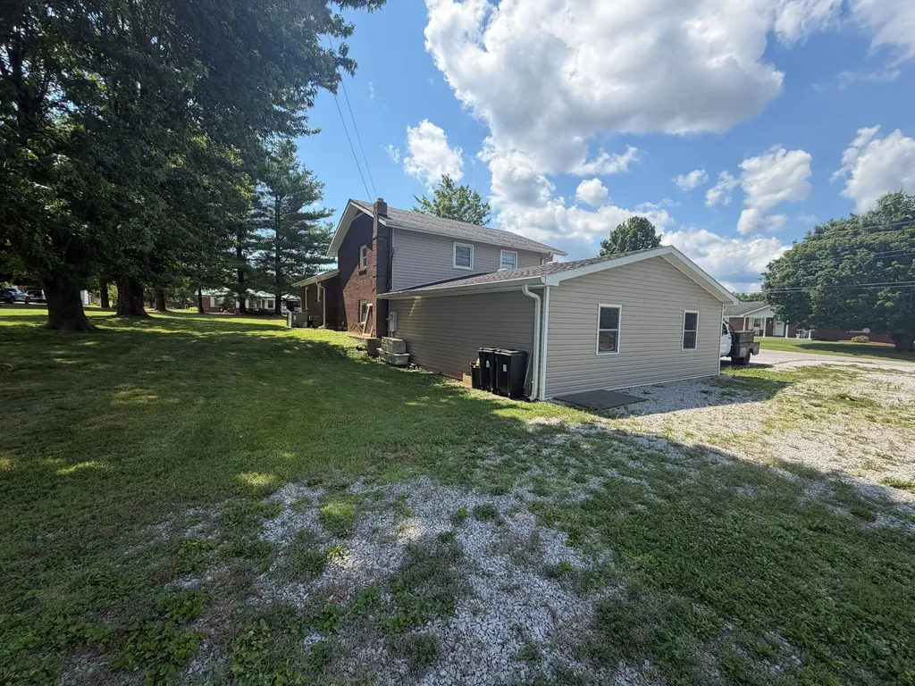 111 Guinn Drive Monticello KY 42633
