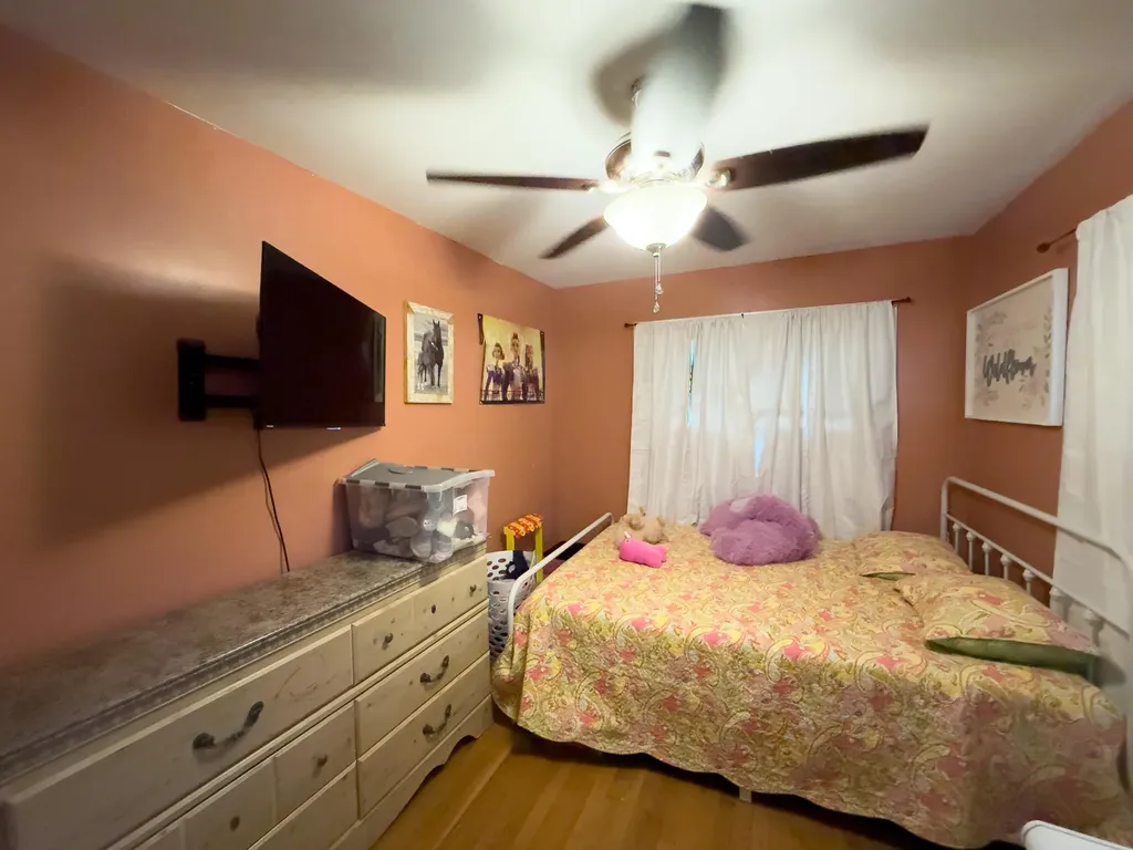 10 Joan Street Williamsburg KY 40769