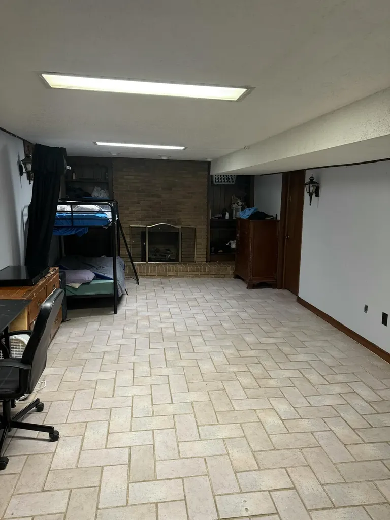 10 Joan Street Williamsburg KY 40769