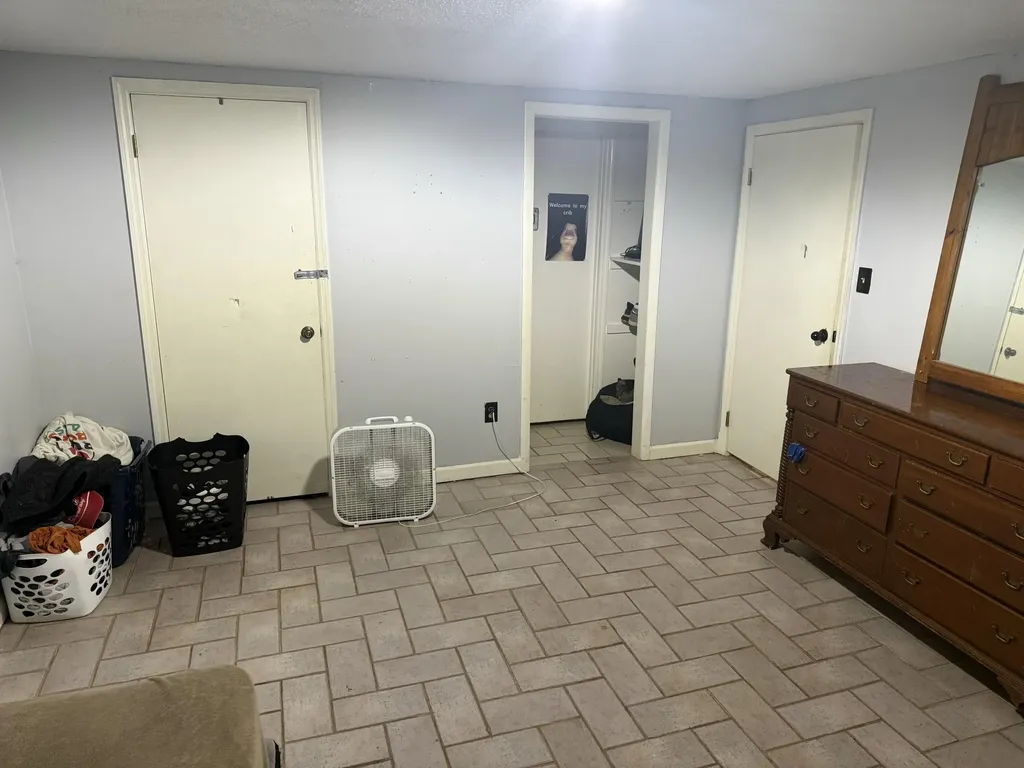 10 Joan Street Williamsburg KY 40769