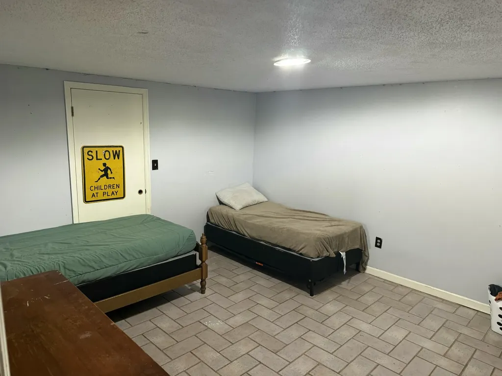 10 Joan Street Williamsburg KY 40769